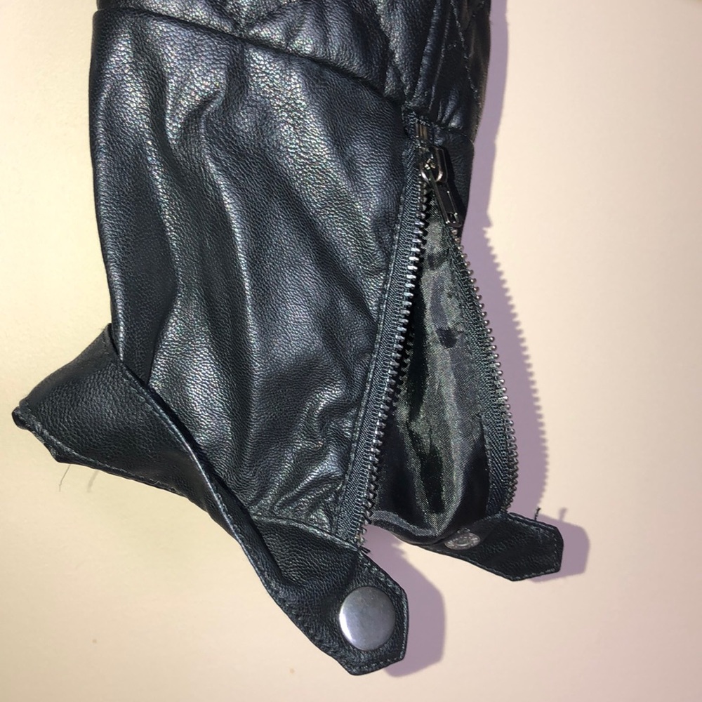 Jacket - Picture 5 of 5